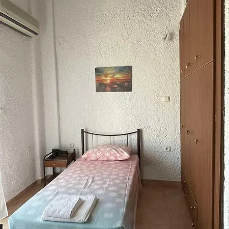 Blue Dreams Apartment Psakoudia